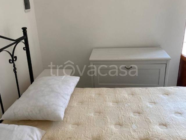 Appartamento in in affitto da privato a Pulsano viale delle Prugne, 5, da privato, balcone, bagno finestrato TrovaCasa