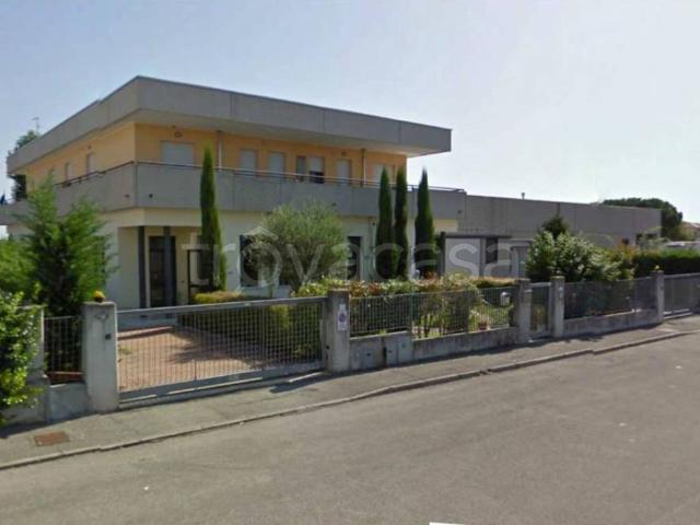 Appartamento in in affitto da privato a Roverbella via Mutilati e Caduti del Lavoro, posto auto, box, da privato TrovaCasa