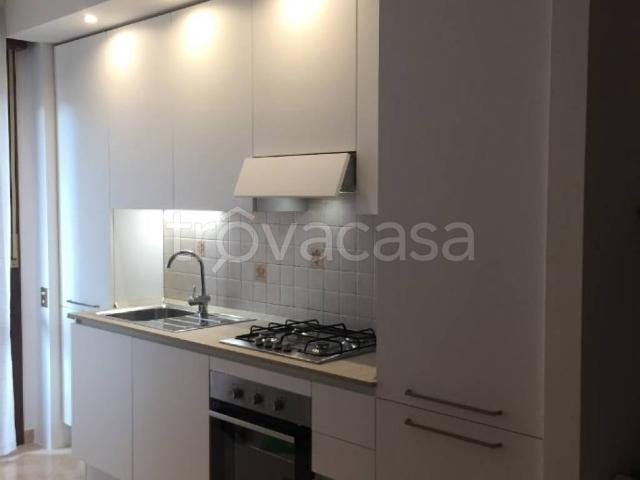 Appartamento in in affitto da privato a Rovigo via Sante Baseggio, 24, box, da privato, ascensore TrovaCasa