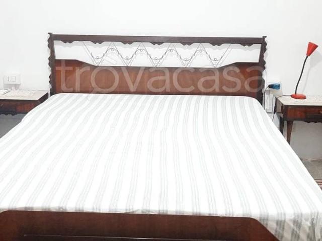 Appartamento in in affitto da privato a Roccella Ionica via Roma, 1, da privato, ristrutturato, cucina abitabile TrovaCasa