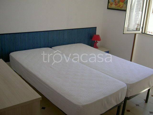 Appartamento in in affitto da privato a Rodi Garganico piazzale Irium, 25, da privato, centrale, panoramica TrovaCasa