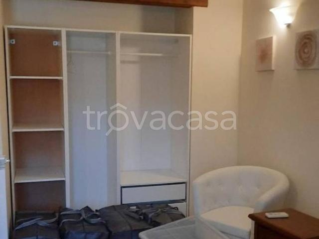 Appartamento in in affitto da privato a Roma via Cassia, 2155, giardino, da privato TrovaCasa