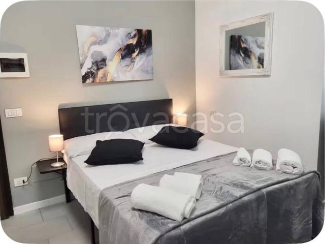 Appartamento in in affitto da privato a Roma via Archimede, 40, da privato, ristrutturato TrovaCasa