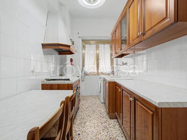 Appartamento in in affitto da privato a Roma via Giacomo Bresadola, da privato TrovaCasa