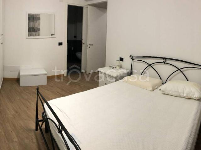 Appartamento in in affitto da privato a Roma via dei Monti Tiburtini, 489, arredato, da privato, nuova costruzione TrovaCasa