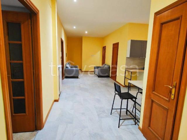 Appartamento in in affitto da privato a Roma via Lorenzo il Magnifico, 9, arredato, da privato, ascensore TrovaCasa