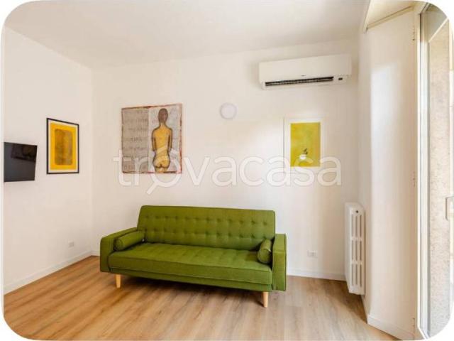 Appartamento in in affitto da privato a Roma via Michelangelo Poggioli, 3, arredato, terrazzo, da privato TrovaCasa
