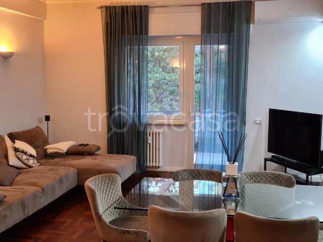 Appartamento in in affitto da privato a Roma viale Africa, 28, terrazzo, da privato, ristrutturato TrovaCasa