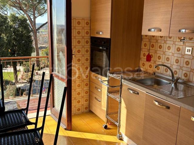 Appartamento in in affitto da privato a Roma vicolo delle Lucarie, 34, da privato, luminoso TrovaCasa