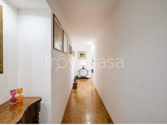 Appartamento in in affitto da privato a Roma largo Leopardi, 12, arredato, da privato, ristrutturato TrovaCasa