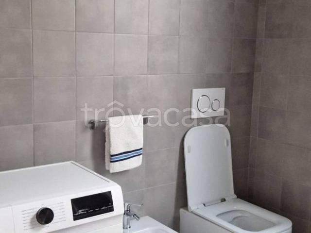 Appartamento in in affitto da privato a Roseto degli Abruzzi viale Roma, 28, giardino privato, da privato, centrale TrovaCasa
