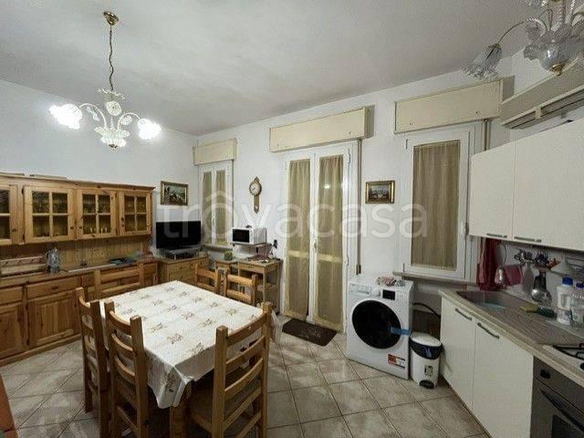 Appartamento in in affitto da privato a Ravenna viale Marco Valerio Marziale, terrazzo, da privato, vicinanze negozi TrovaCasa