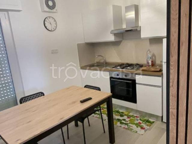 Appartamento in in affitto da privato a Ragusa via Bartolomeo Colleoni, 25, da privato, lavanderia TrovaCasa