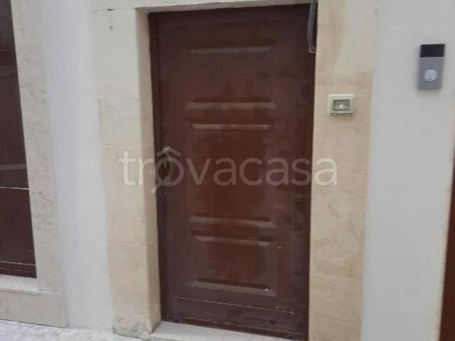 Appartamento in in affitto da privato a Ragusa via Duomo, 3, arredato, da privato, vista monti TrovaCasa