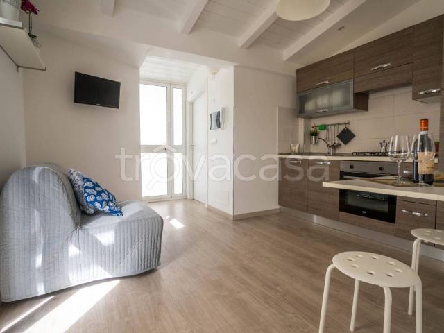 Appartamento in in affitto da privato a Ragusa via La Spezia, 6, da privato, centrale, zona residenziale TrovaCasa