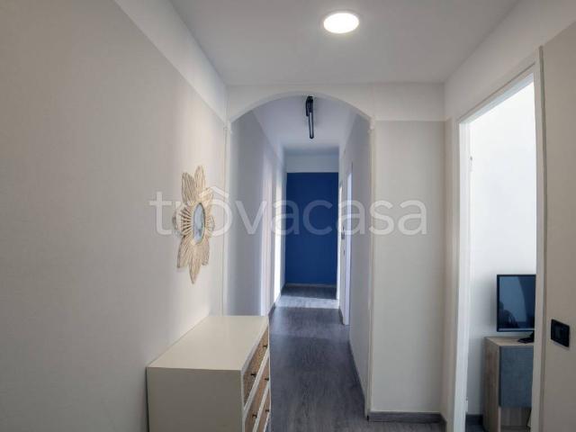 Appartamento in in affitto da privato a Recco via Amalfi, 1, da privato, ascensore, ristrutturato TrovaCasa
