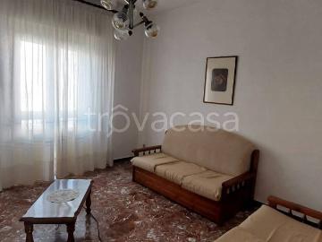 Appartamento in in affitto da privato a Reggio di Calabria via Vecchia Pentimele, 20/a, arredato, posto auto, da privato TrovaCasa