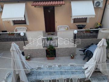 Appartamento in in affitto da privato a Reggio di Calabria via Francesco Petrarca, 19A, da privato, lungomare, lavanderia TrovaCasa