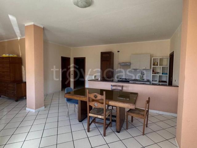 Appartamento in in affitto da privato a Rivello contrada Prato, 10, da privato, caminetto, luminoso TrovaCasa