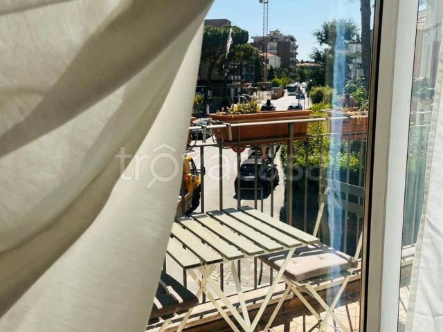 Appartamento in in affitto da privato a Rimini via Roma, 19, arredato, da privato, lavatrice TrovaCasa