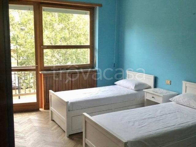 Appartamento in in affitto da privato a Torino corso Siracusa, 184, da privato, doppia esposizione, balcone TrovaCasa