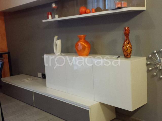 Appartamento in in affitto da privato a Torino piazza Conti di Rebaudengo, 16, arredato, da privato, doppia esposizione TrovaCasa