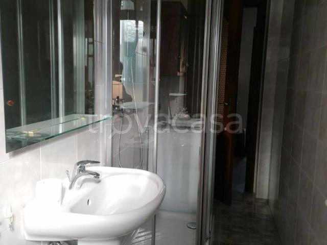 Appartamento in in affitto da privato a Torino via Adamello, 89, da privato, ascensore, balcone TrovaCasa
