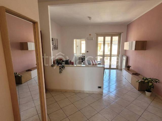 Appartamento in in affitto da privato a Torino via Monginevro, 265, box, da privato, ascensore TrovaCasa