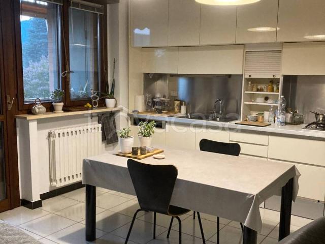 Appartamento in in affitto da privato a Torino via Pavarolo, 9, arredato, giardino, da privato TrovaCasa