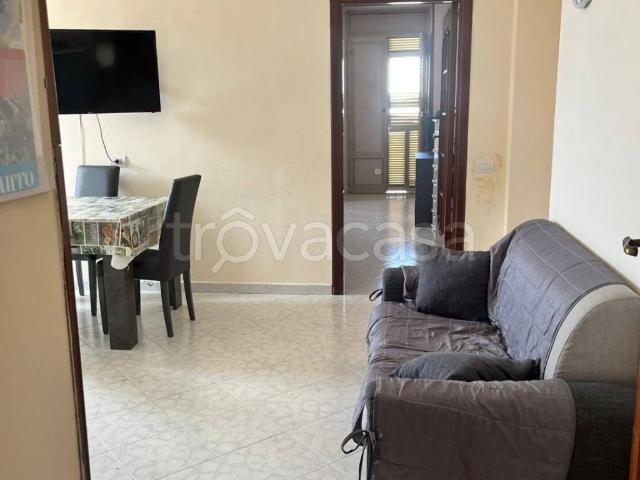 Appartamento in in affitto da privato a Torre del Greco via Unità Italiana nord est, da privato, vista mare, luminoso TrovaCasa