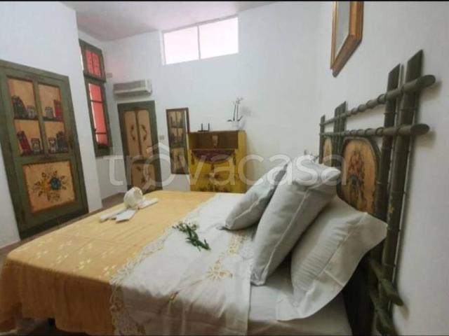 Appartamento in in affitto da privato a Taormina via Cesare Ottaviano, 34, da privato, centrale TrovaCasa