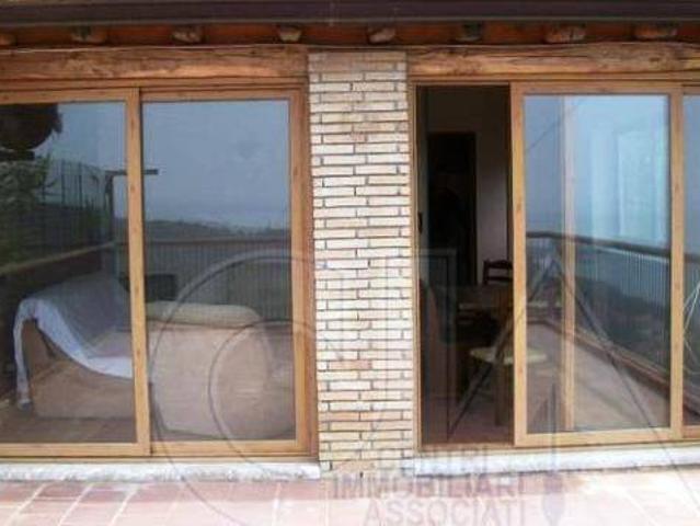 Appartamento in in affitto da privato a Taormina via Corrado Cagli, 4, arredato, posto auto, terrazzo TrovaCasa