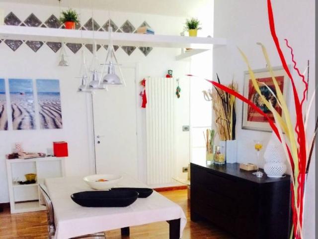 Appartamento in in affitto da privato a Taranto via Cagliari, 108, da privato, ristrutturato, parquet TrovaCasa