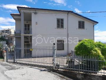 Appartamento in in affitto da privato a Teramo via Camillo Guerrieri Crocetti, 81, da privato, lavastoviglie TrovaCasa