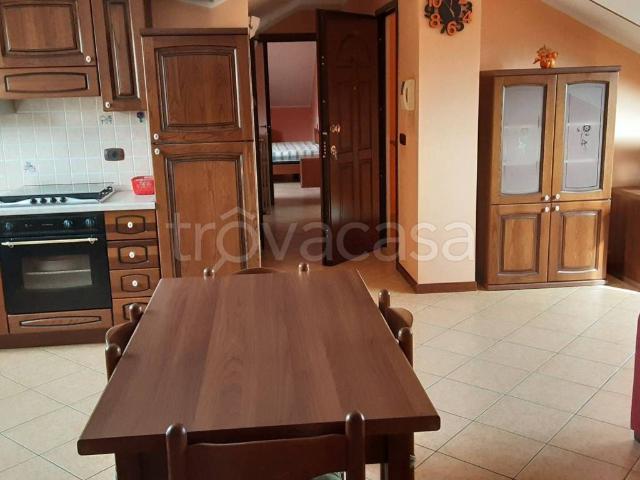 Appartamento in in affitto da privato a Teramo via Giovanni Palatucci, 3, da privato, zona residenziale, mansarda TrovaCasa