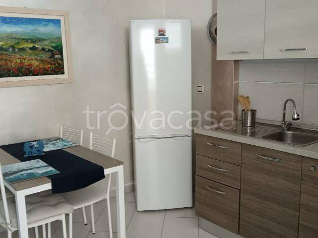 Appartamento in in affitto da privato a Termoli via Cristoforo Colombo, da privato, ascensore, veranda TrovaCasa