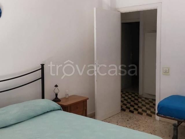 Appartamento in in affitto da privato a Terracina via Basilicata, 38, da privato, centrale TrovaCasa