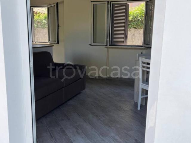 Appartamento in in affitto da privato a Terracina via delle Arene, 215, arredato, giardino, da privato TrovaCasa
