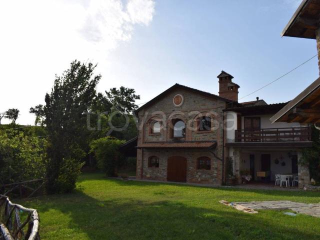 Appartamento in in affitto da privato a Travo località Cella, da privato, porticato, cucina abitabile TrovaCasa