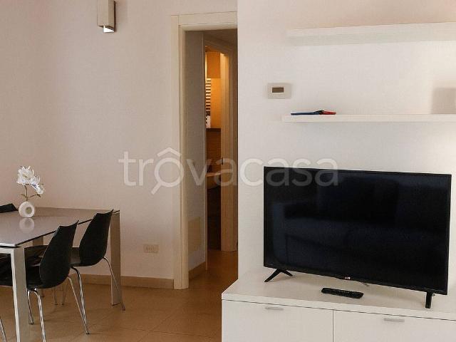 Appartamento in in affitto da privato a Travedona Monate via Martiri della Libertà, 412, posto auto, da privato, immobile di prestigio TrovaCasa