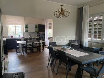 Villa Bifamiliare in in affitto da privato a Trecastagni via Archimede, 16, giardino, da privato, lavanderia TrovaCasa