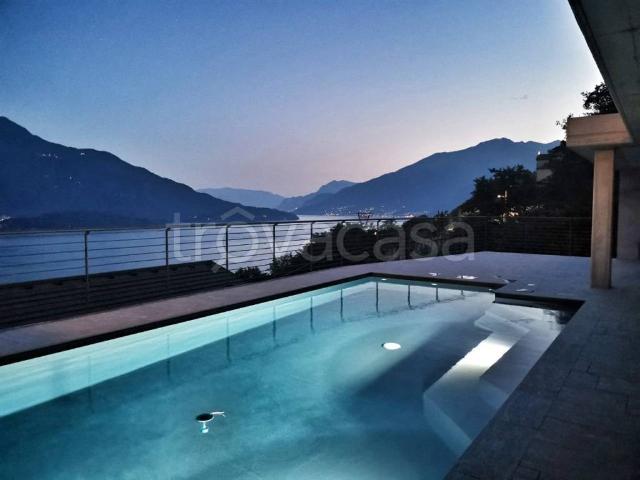 Appartamento in in affitto da privato a Trezzone via per Trezzone, giardino, box, da privato TrovaCasa