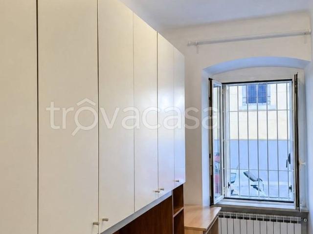 Appartamento in in affitto da privato a Trieste via Carlo e Giani Stuparich, 15, da privato, ristrutturato, angolo cottura TrovaCasa