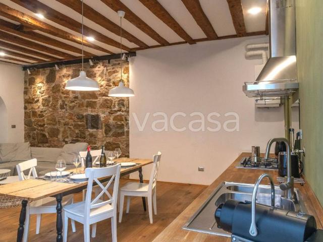 Appartamento in in affitto da privato a Trieste via Luigi Cadorna, 21, arredato, da privato TrovaCasa