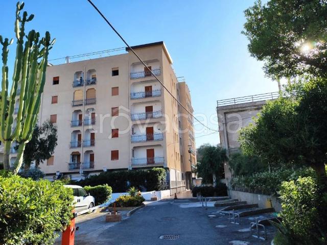 Appartamento in in affitto da privato a Tropea contrada Marina Vescovado, da privato, ascensore, lungomare TrovaCasa