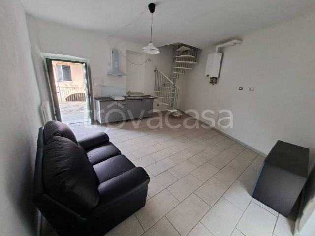 Appartamento in in affitto da privato a Turate via Magenta, 12, da privato, ristrutturato TrovaCasa