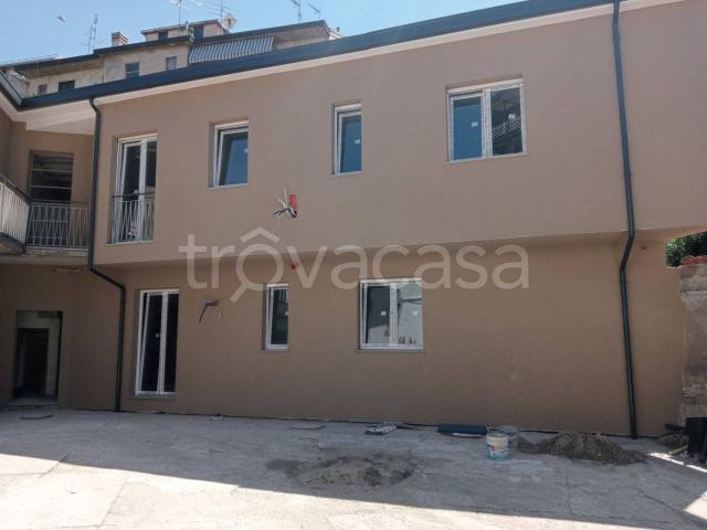 Appartamento in in affitto da privato a Voghera via Cernaia, terrazzo, da privato, cantina TrovaCasa
