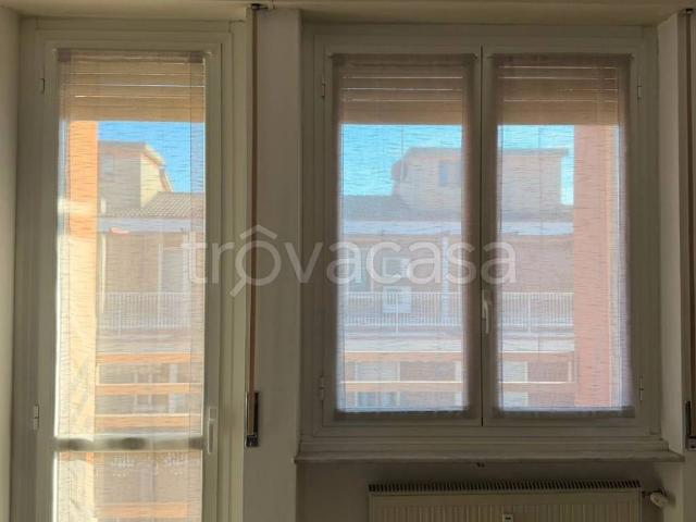 Appartamento in in affitto da privato a Voghera via Giuseppe Garibaldi, 108, arredato, box, da privato TrovaCasa