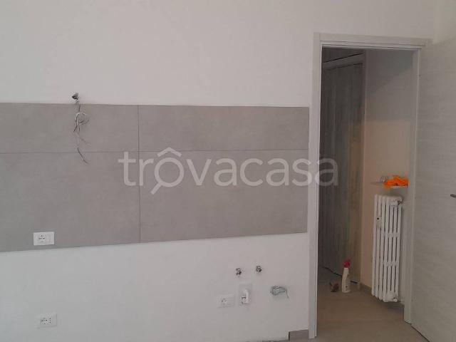 Appartamento in in affitto da privato a Voghera viale Karl Marx, 1, da privato, ristrutturato, centrale TrovaCasa