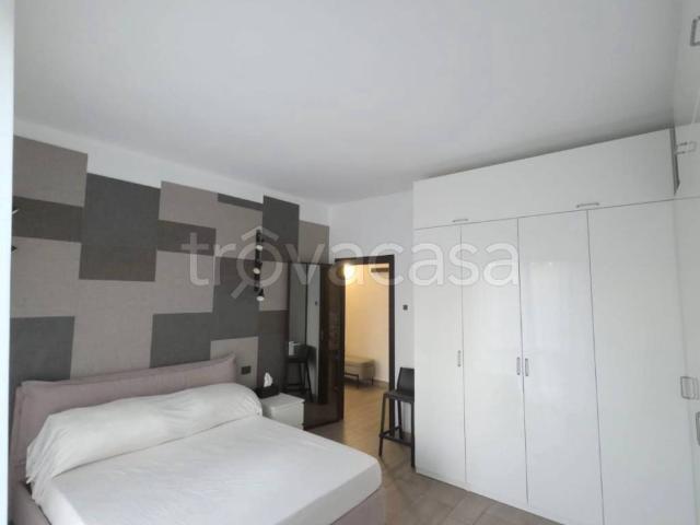 Appartamento in in affitto da privato a Valenza via San Giovanni, 17, terrazzo, da privato, ascensore TrovaCasa